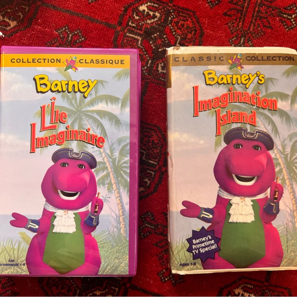 Barney's   VHS Set English &French